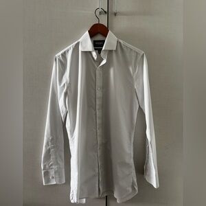 Polka Dot Slim Fit Shirt. Size 15/33.